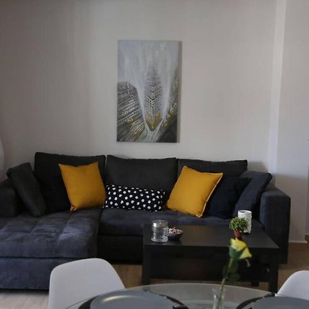 Penthouse Lux Flat With 2 Bd Next To Larissis Daire Atina Dış mekan fotoğraf