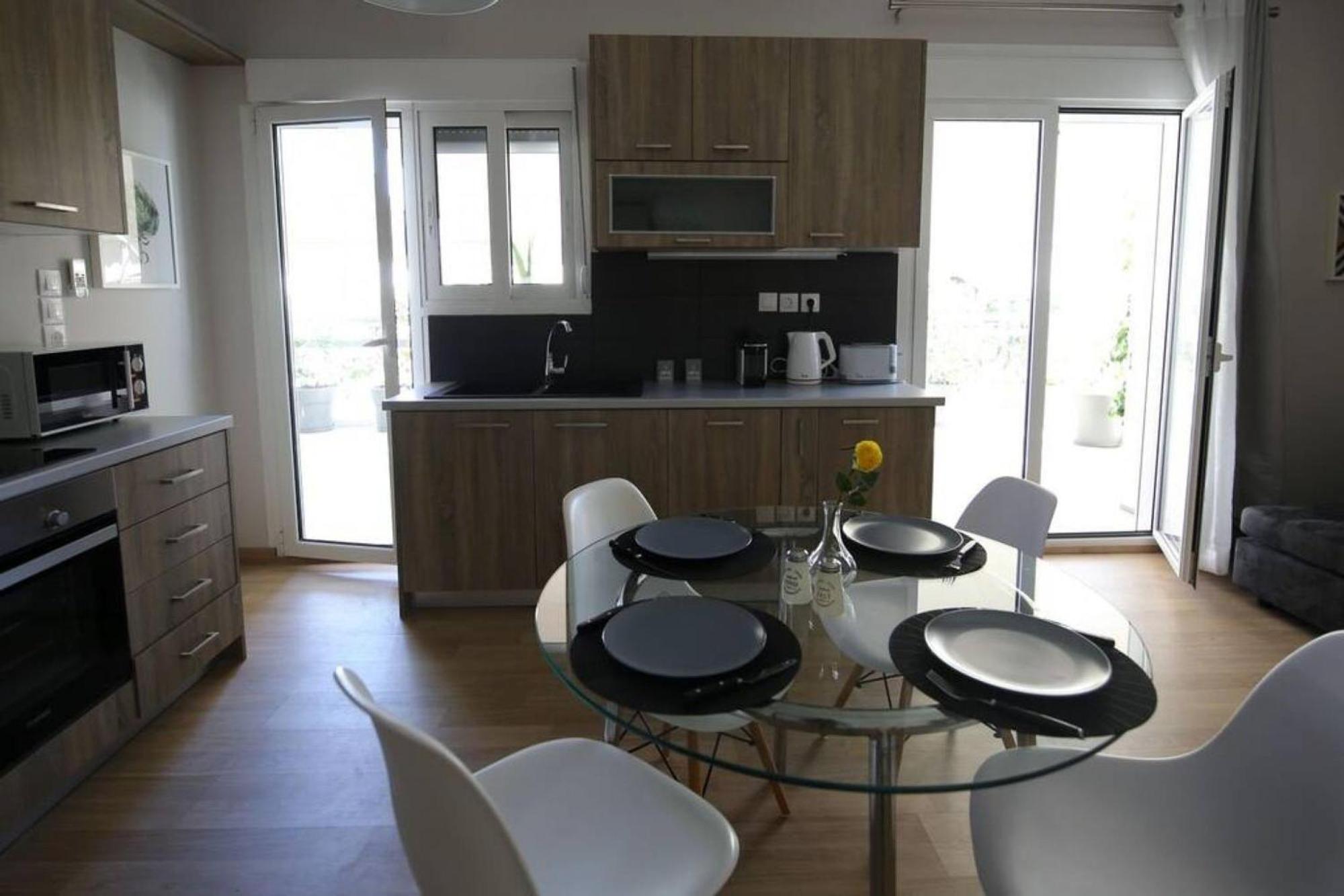 Penthouse Lux Flat With 2 Bd Next To Larissis Daire Atina Dış mekan fotoğraf