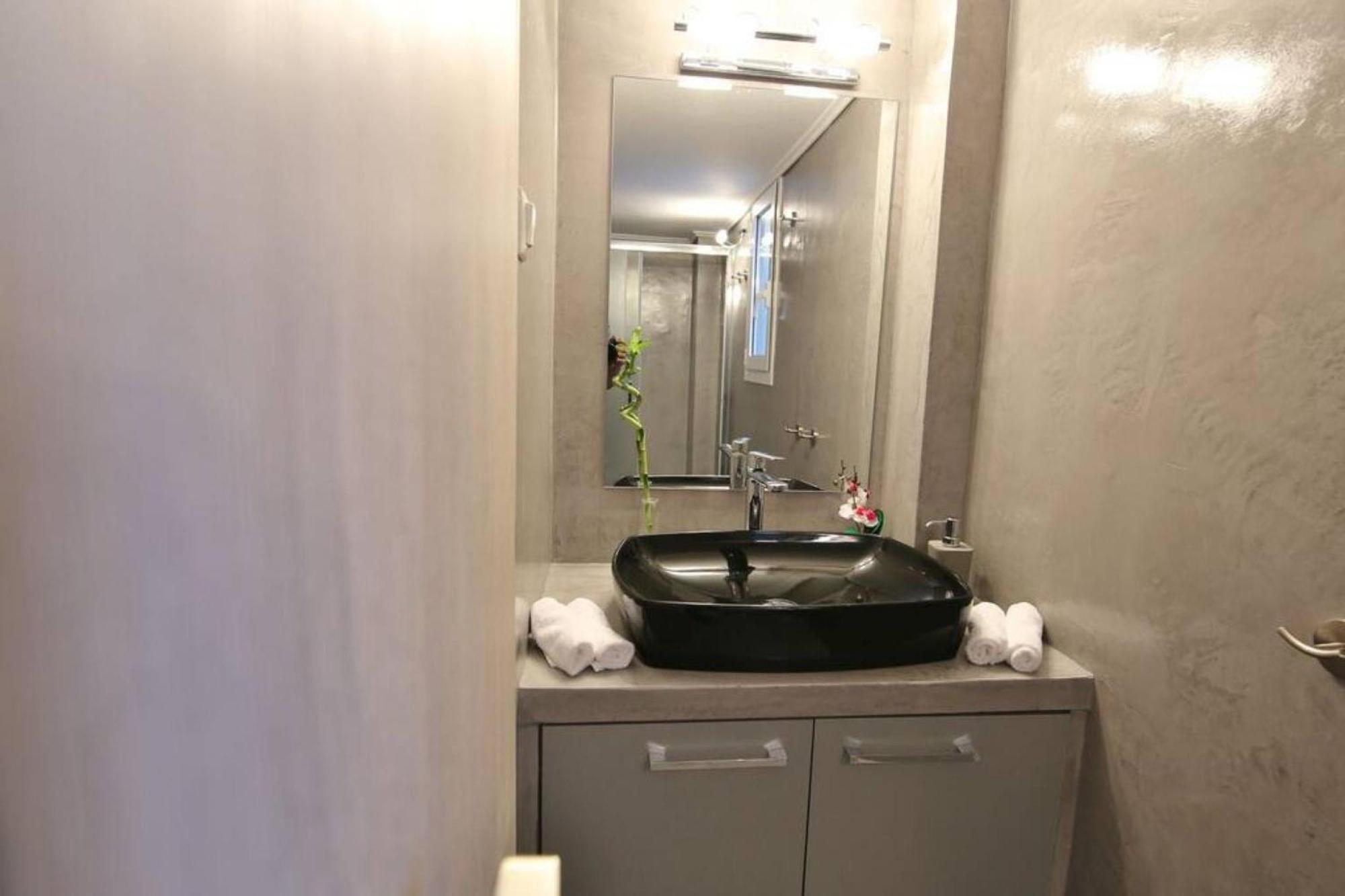 Penthouse Lux Flat With 2 Bd Next To Larissis Daire Atina Dış mekan fotoğraf